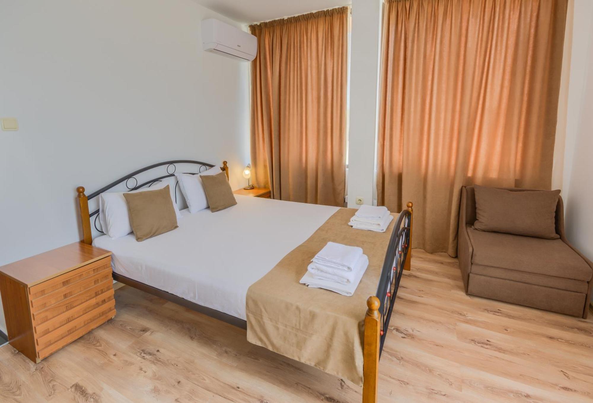 Hotel Odyssey Sozopol Buitenkant foto