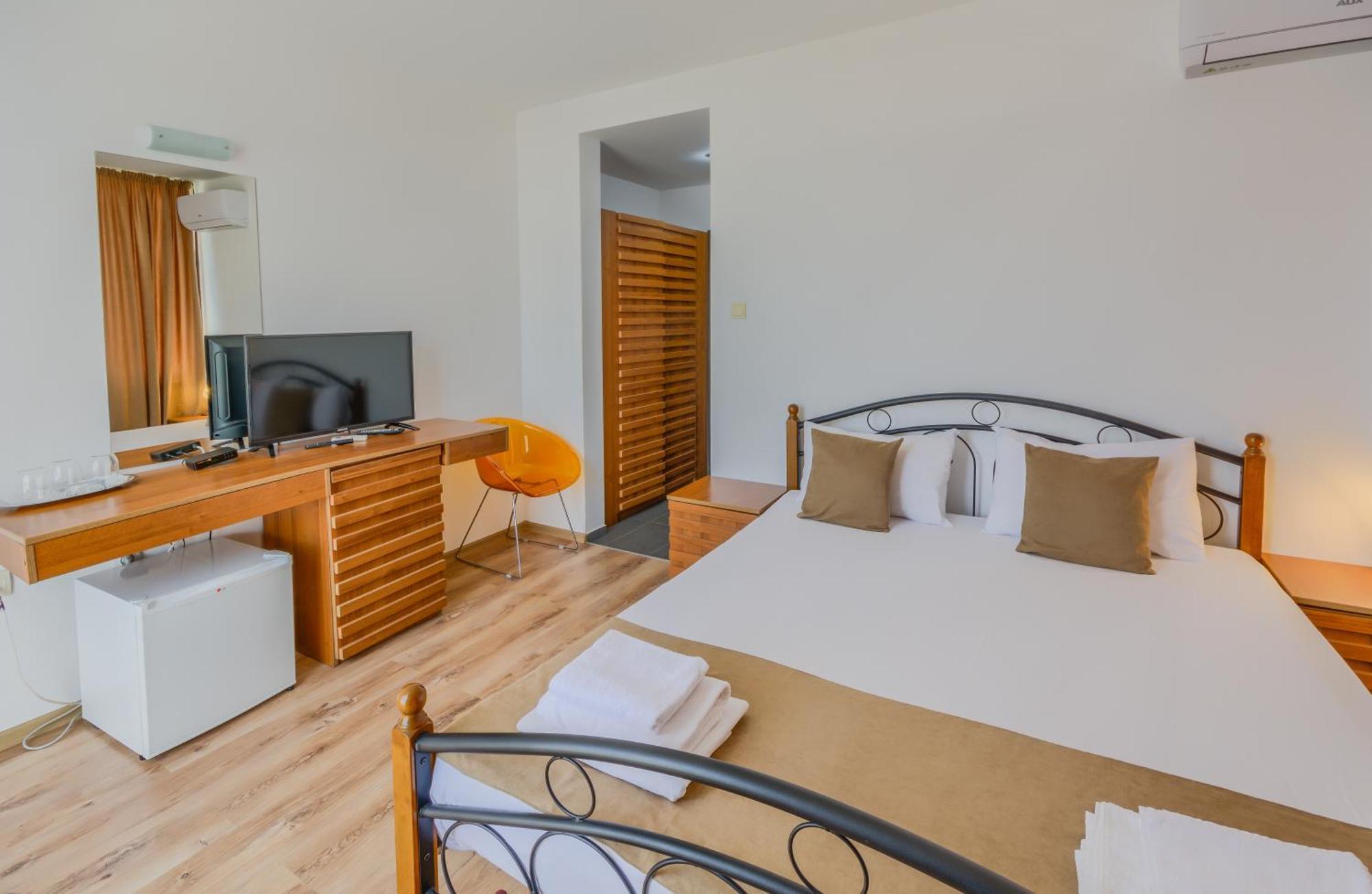 Hotel Odyssey Sozopol Buitenkant foto